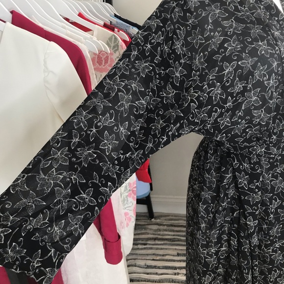 Calvin Klein® Vintage Semi Sheer Robe S/M - Picture 5 of 8